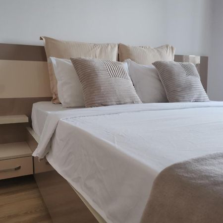 Coffee Residence Apartment Cu 2 Camere Бухарест Екстер'єр фото